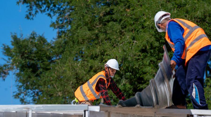 Professional residential roofers in Richland, IN